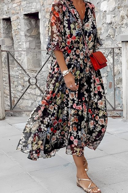 Lydia - Ibiza Fashion kvinders kjole med V-hals V-hals med blomsterprint