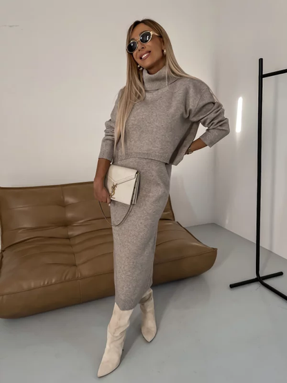 Cecilie™ | Midikjole Sæt med Turtleneck