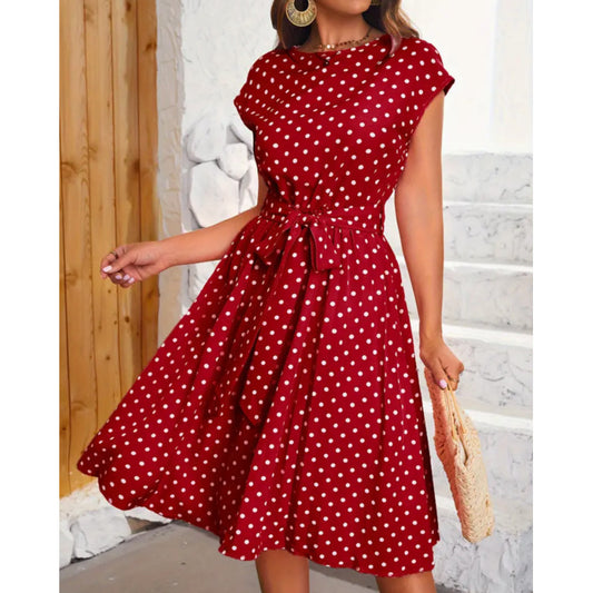 Retro chic - smuk vintage polka kjole til forår/sommer